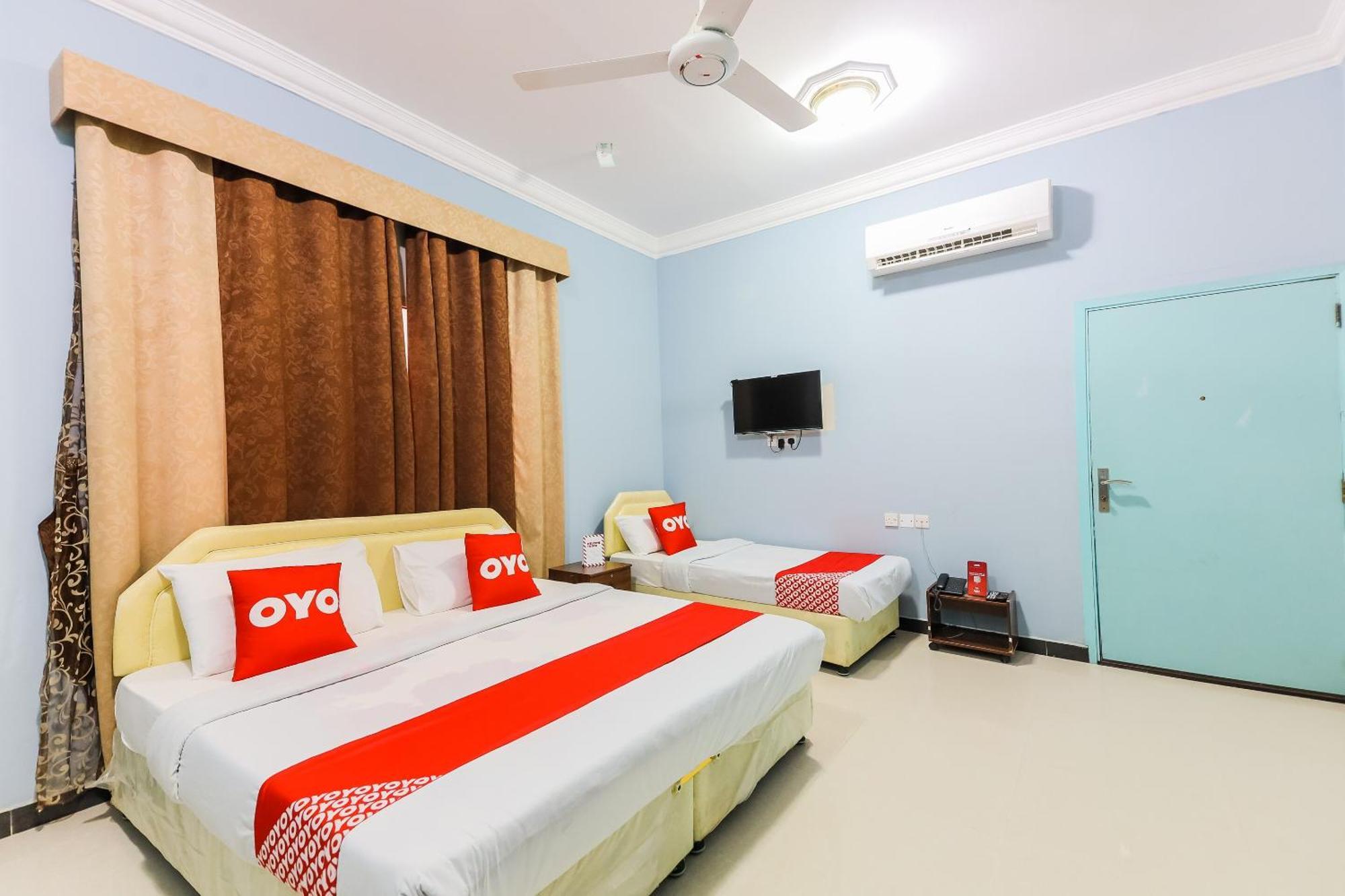 Super Oyo 110 Ras Al Hadd Guest House Extérieur photo