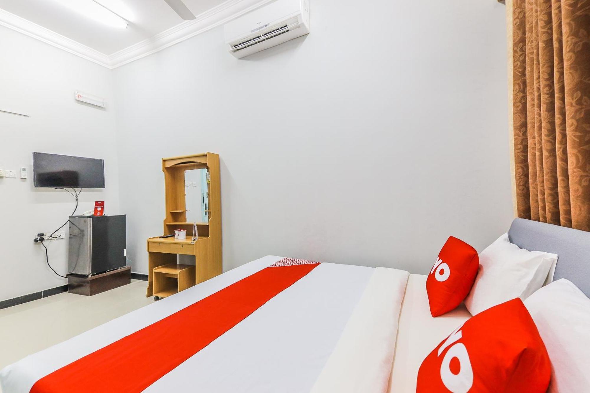Super Oyo 110 Ras Al Hadd Guest House Extérieur photo